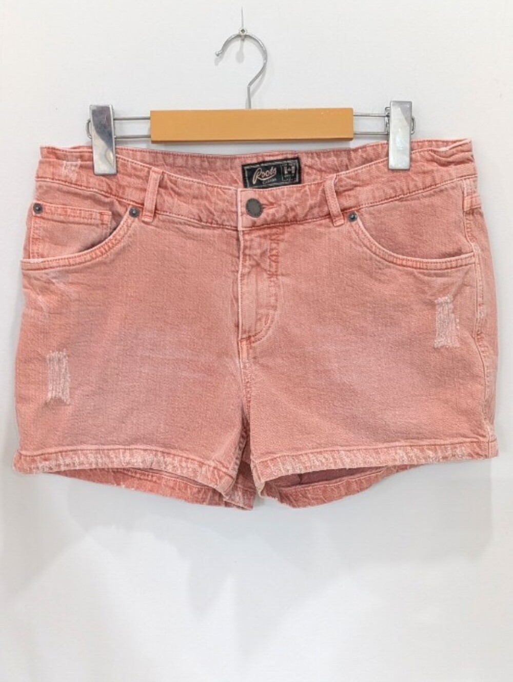 ROOTS | Women's Salmon Pink Acid Wash Distressed Denim Shorts